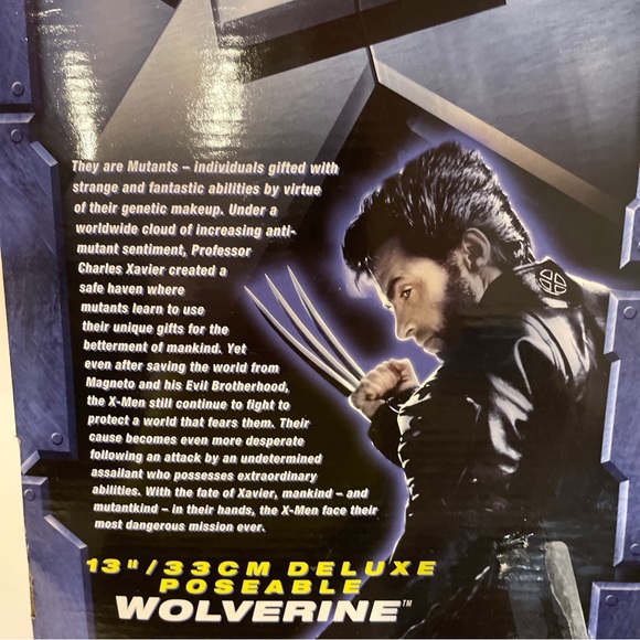 MARVEL ToyBiz 2003 X-MEN UNITED 13'' WOLVERINE HUGH JACKMAN DELUXE ACTION FIGURE - Picture 2 of 3